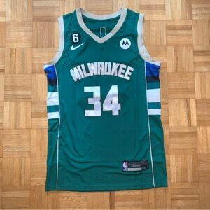 Milwaukee Bucks Giannis Antetokounmpo Jersey